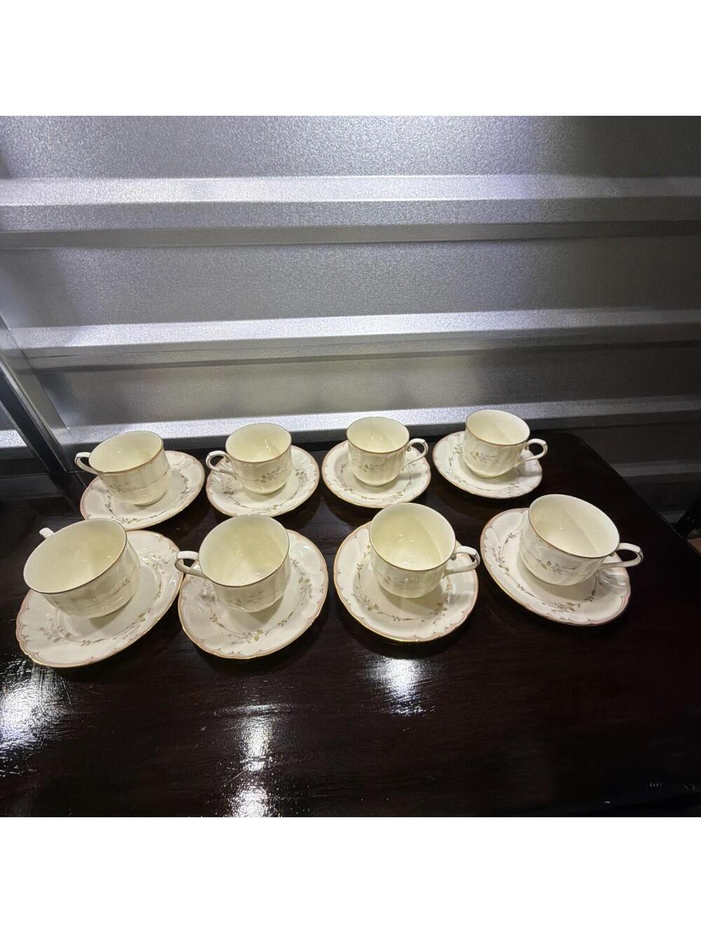 16 Pc Mikasa Monticello Fine Ivory L9777 Tea Cups & Saucers Pink Cream Flowers *
